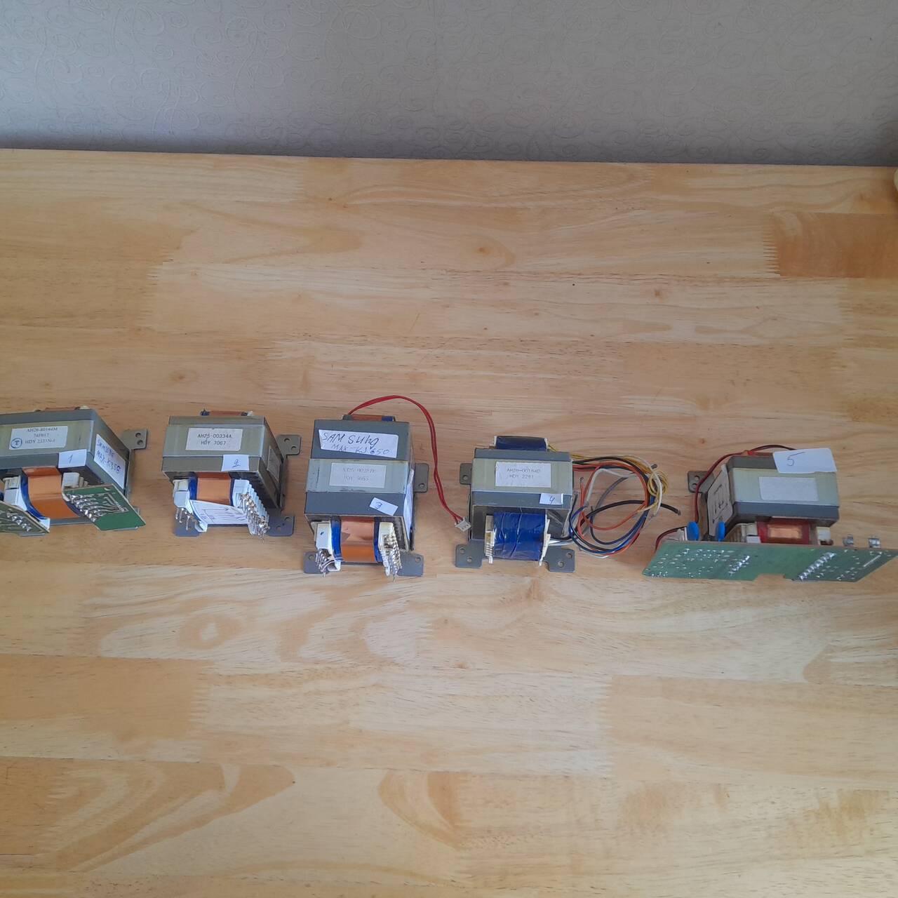 Трансформаторы от SAMSUNG Трансформаторы от SAMSUNG