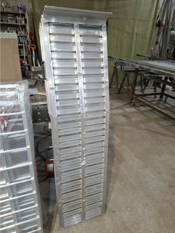 Аппарели (тумбочки) гка 10.160.40.3/100(Т) в Октябрьском (Оренбургская область) фото 4 Транспорт Октябрьский (Оренбургская область) Аппарели (тумбочки) гка 10.160.40.3/100(Т) в Октябрьском (Оренбургская область) фото 4 Транспорт Октябрьский (Оренбургская область)