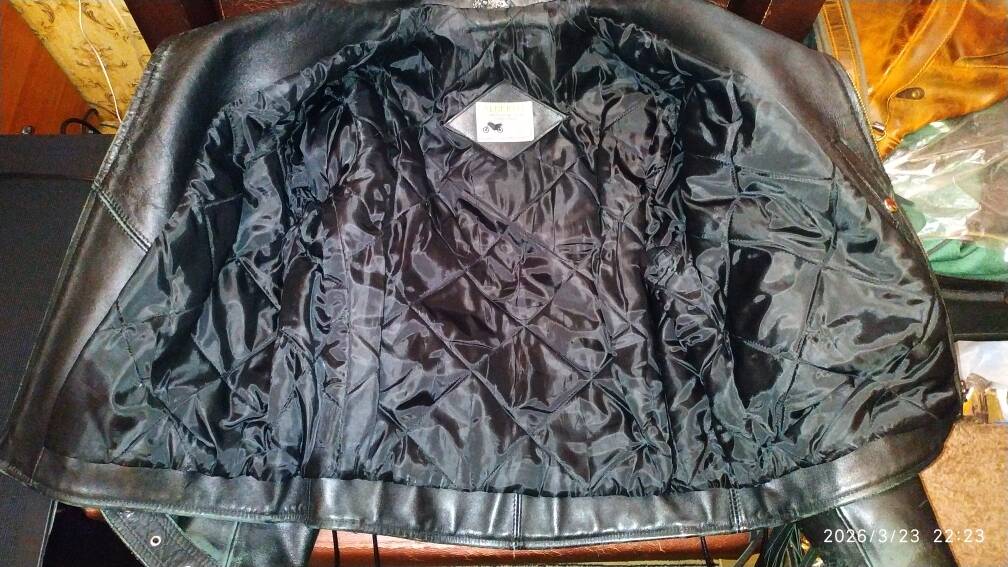 Мужская косуха с бахромой Alberto Premium в Москве фото 2 Личные вещи Москва