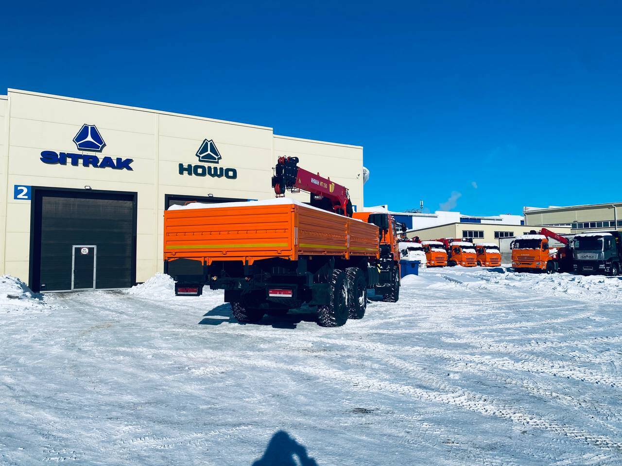 Бортовой КАМАЗ 43118-23027-50 с КМУ ИТ 150