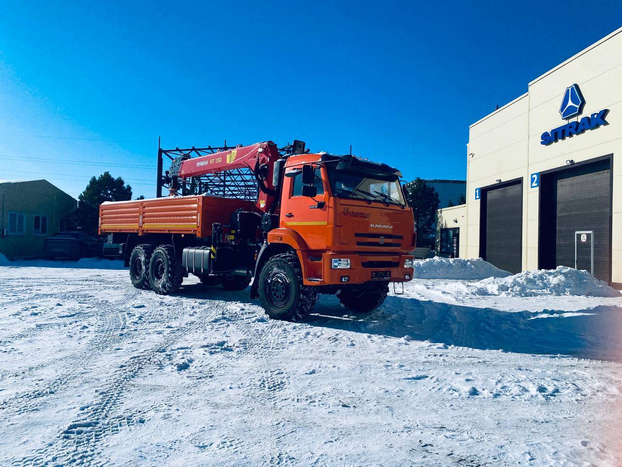 Бортовой КАМАЗ 43118-23027-50 с КМУ ИТ 150 в Абазе фото 2 Транспорт Абаза