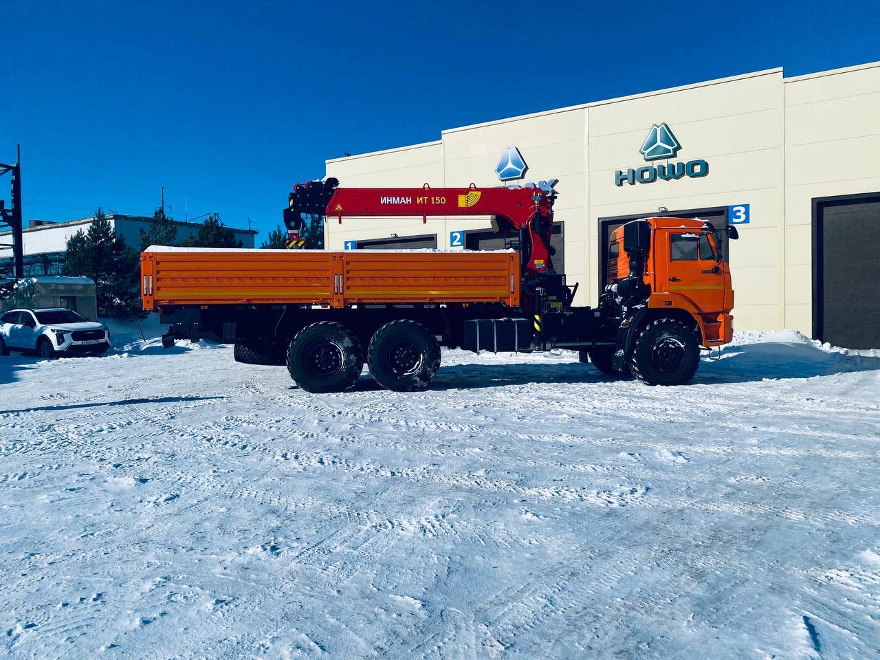 Бортовой КАМАЗ 43118-3027-48 с КМУ ИТ 150 в Абакане фото 5 Транспорт Абакан