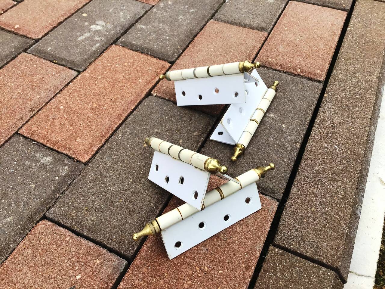 Продам дверные петли – латунь в Москве фото 2 Для дома и дачи Москва