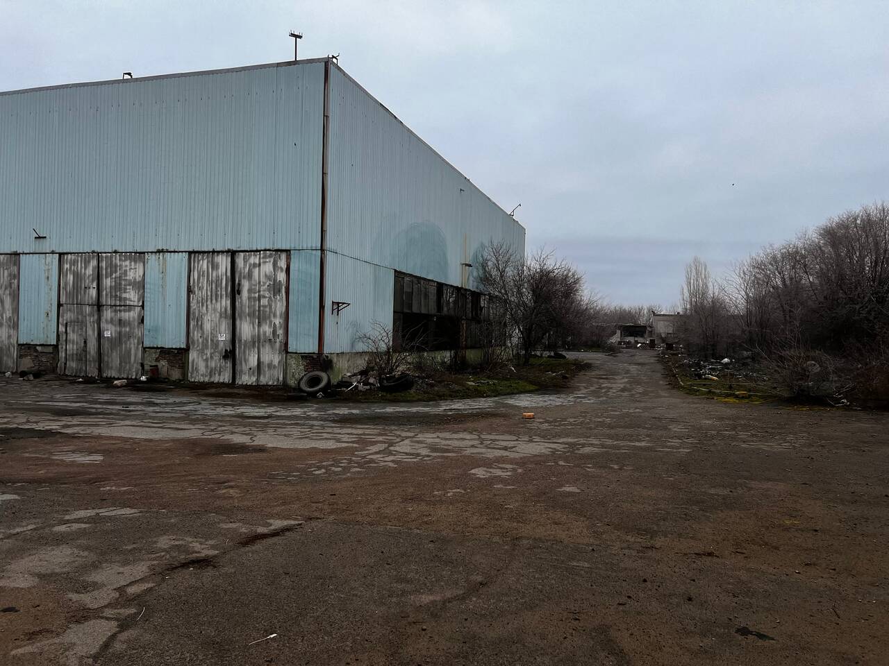 ‼️‼️ПРОДАЖА промышленно-офисной базы‼️‼️  🔥📍В центральной части Луганска📍🔥 в Каменске-Шахтинском фото 3 Недвижимость Каменск-Шахтинский