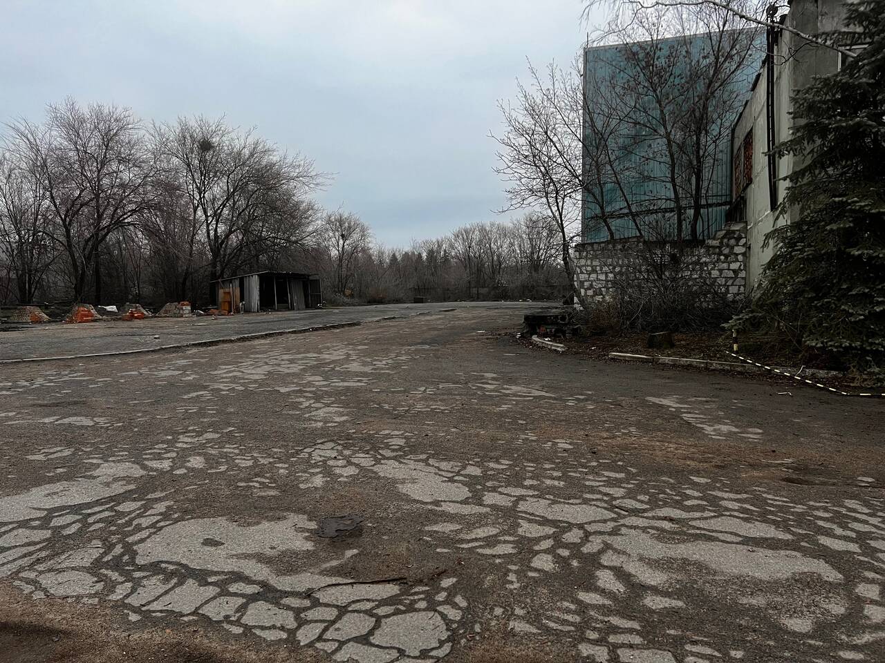 ‼️‼️ПРОДАЖА промышленно-офисной базы‼️‼️  🔥📍В центральной части Луганска📍🔥 в Каменске-Шахтинском фото 5 Недвижимость Каменск-Шахтинский