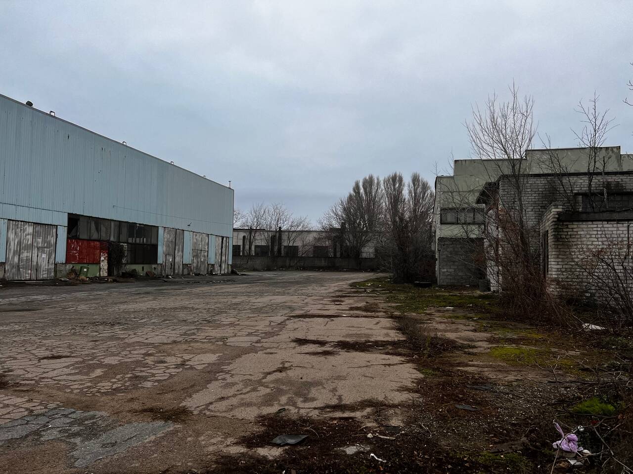 ‼️‼️ПРОДАЖА промышленно-офисной базы‼️‼️  🔥📍В центральной части Луганска📍🔥 в Каменске-Шахтинском фото 2 Недвижимость Каменск-Шахтинский