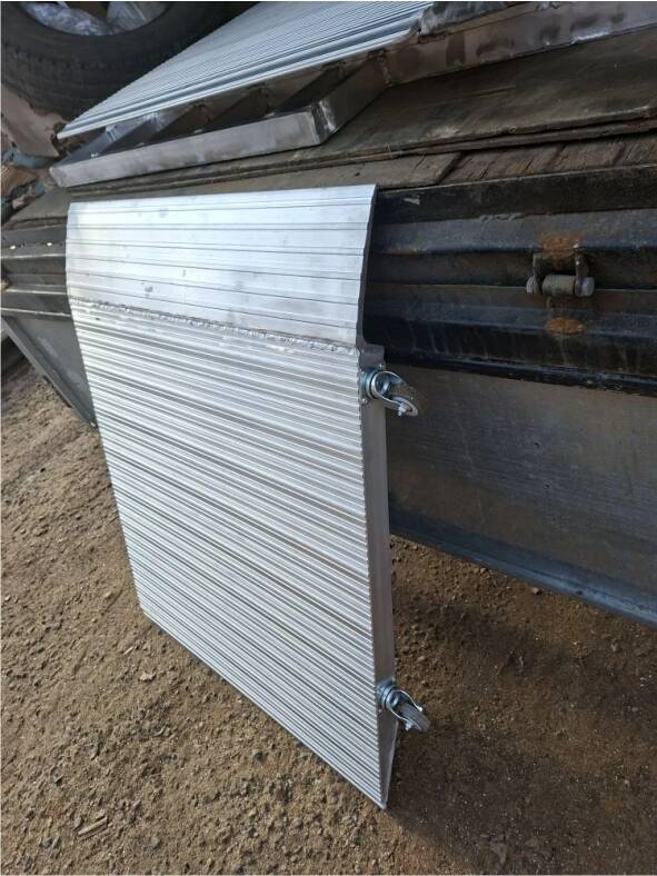 Мост погрузочный приставной ГКА 5.100.80.2/3MГ  в Санкт-Петербурге фото 3 Транспорт Санкт-Петербург