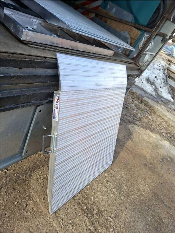 Мост погрузочный приставной ГКА 5.100.80.2/3MГ  в Санкт-Петербурге фото 4 Транспорт Санкт-Петербург