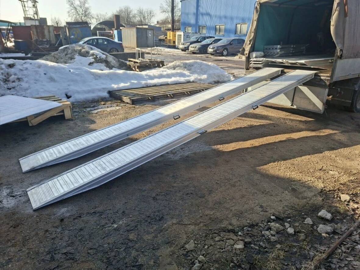 Аппарели погрузочные алюминиевые  