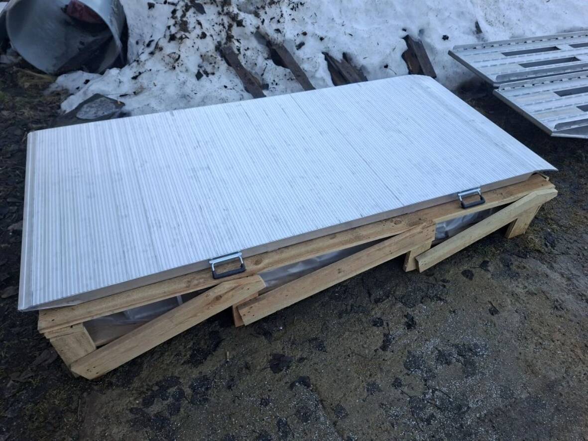 Мост погрузочный для рохли, склада в Краснодаре фото 2 Транспорт Краснодар