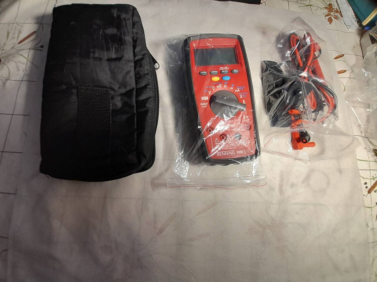 Цифровой мультиметр BENNING MM 7-1  в Челябинске фото 2 Бытовая электроника Челябинск