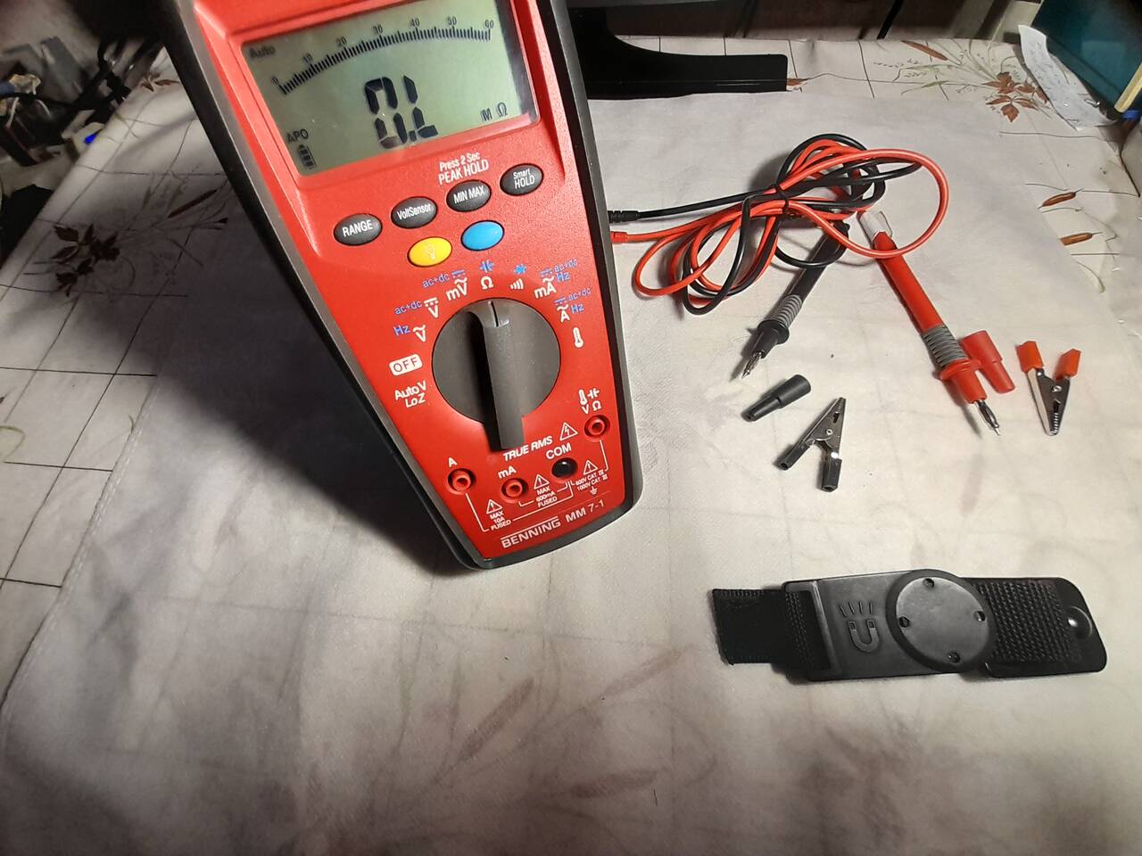 Цифровой мультиметр BENNING MM 7-1  в Челябинске фото 7 Бытовая электроника Челябинск
