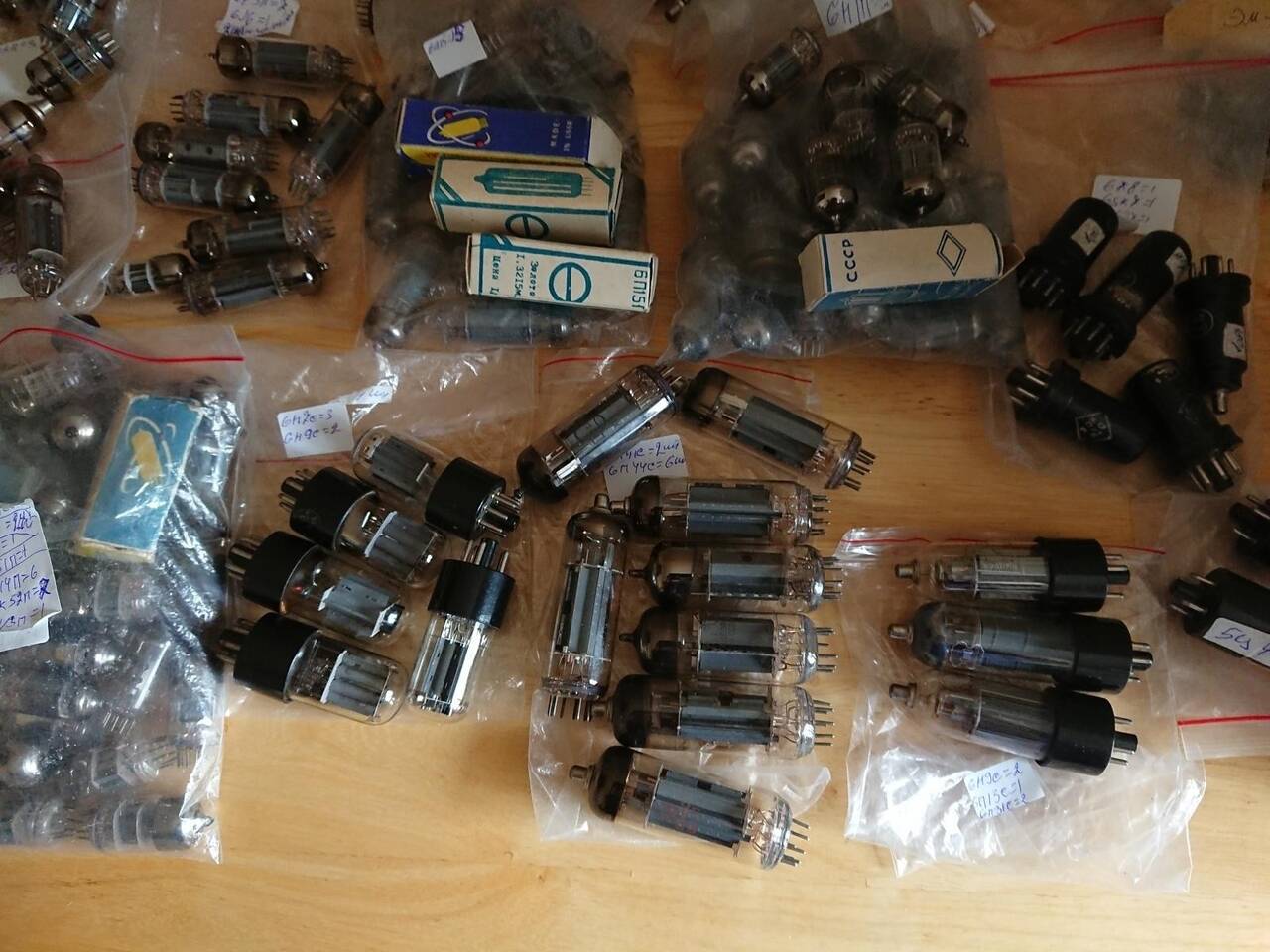 Радиолампы. Лампы. Индикаторы. в Челябинске фото 3 Бытовая электроника Челябинск Радиолампы. Лампы. Индикаторы. в Челябинске фото 3 Бытовая электроника Челябинск