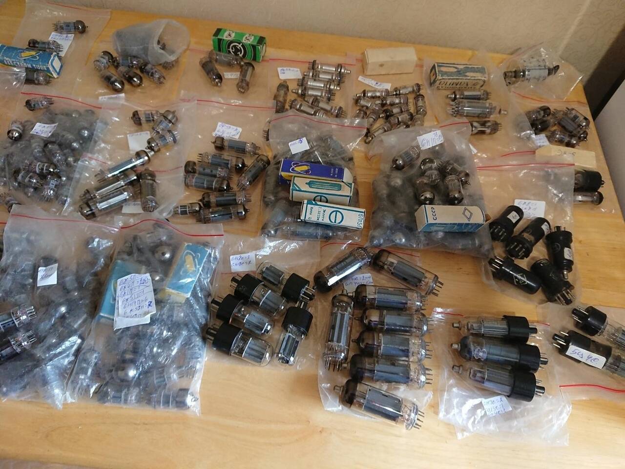 Радиолампы. Лампы. Индикаторы.  