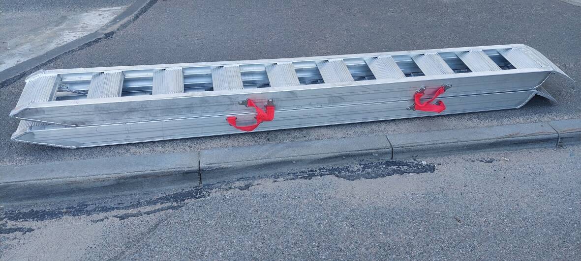 Аппарели алюминиевые для спецтехники   в Донецке фото 2 Транспорт Донецк