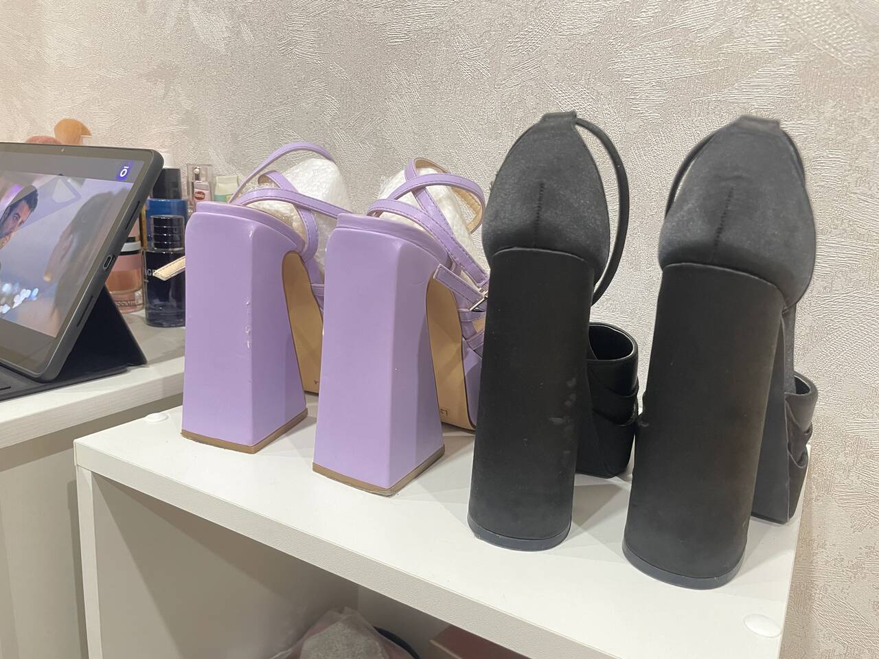 Босоножки туфли женские в Ялте фото 6 Личные вещи Ялта Босоножки туфли женские в Ялте фото 6 Личные вещи Ялта