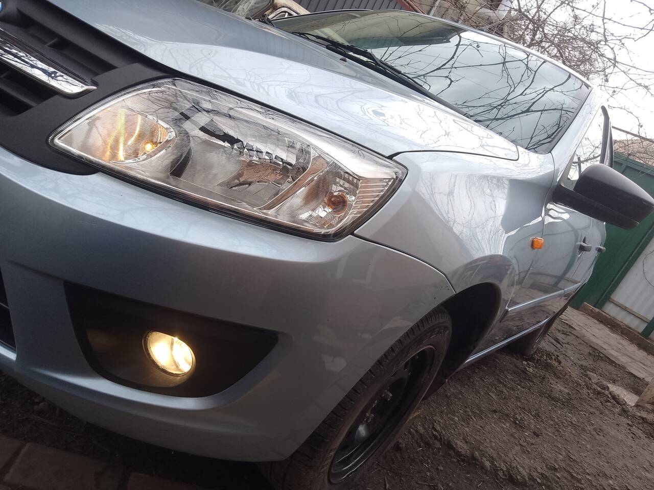 ВАЗ Granta, 2015 LADA 219110 GRANTA. Пробег 17896 км. ОАО "АВТОВАЗ" г. Тольятти,