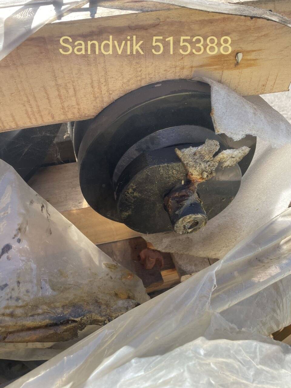 Натяжное колесо в сборе с демпфером Sandvik 515388 (для буровых установок / ПДМ в Санкт-Петербурге фото 3 Транспорт Санкт-Петербург