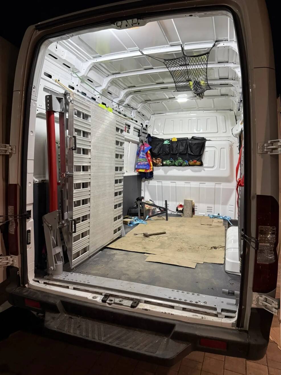 Трап складной автомобильно/стационарный 2-го сложения (для мото-вездеходов) Трап складной автомобильно/стационарный 2-го сложения (для мото-вездеходов)