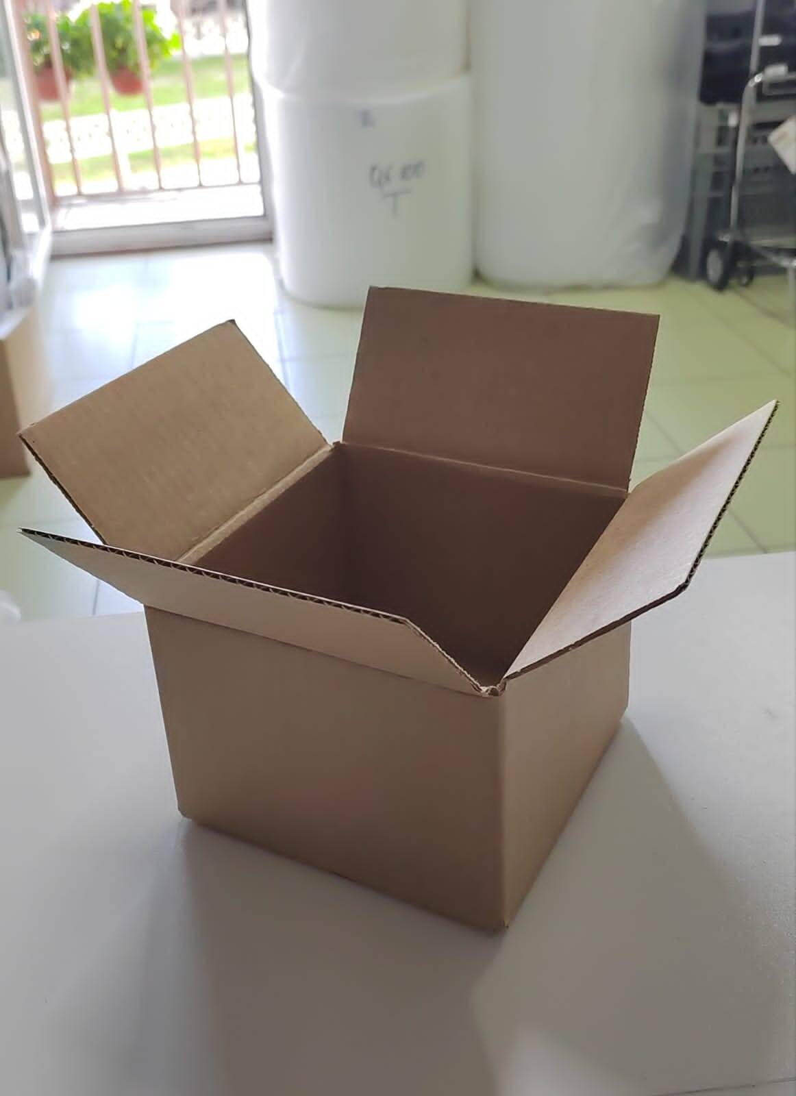 Картонные коробки в Сочи фото 2 Бытовая электроника Сочи Картонные коробки в Сочи фото 2 Бытовая электроника Сочи