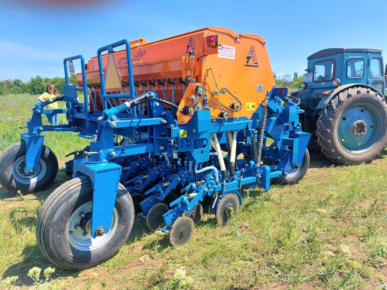 VITON -1 plus универсальная сеялка прямого посева в Азове фото 2 Транспорт Азов
