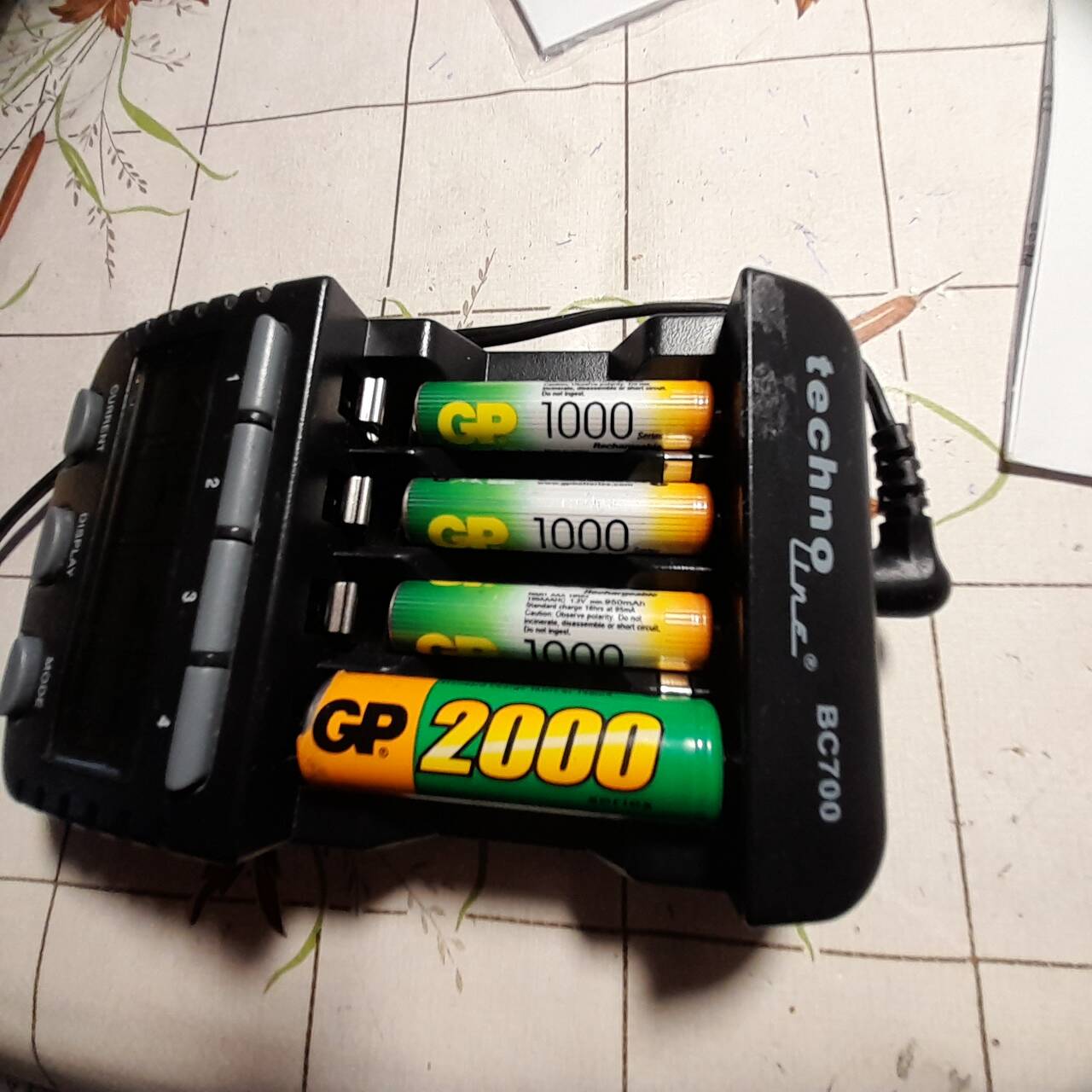 Зарядное устройство TechnoLine-BC-700 в Челябинске фото 7 Бытовая электроника Челябинск Зарядное устройство TechnoLine-BC-700 в Челябинске фото 7 Бытовая электроника Челябинск