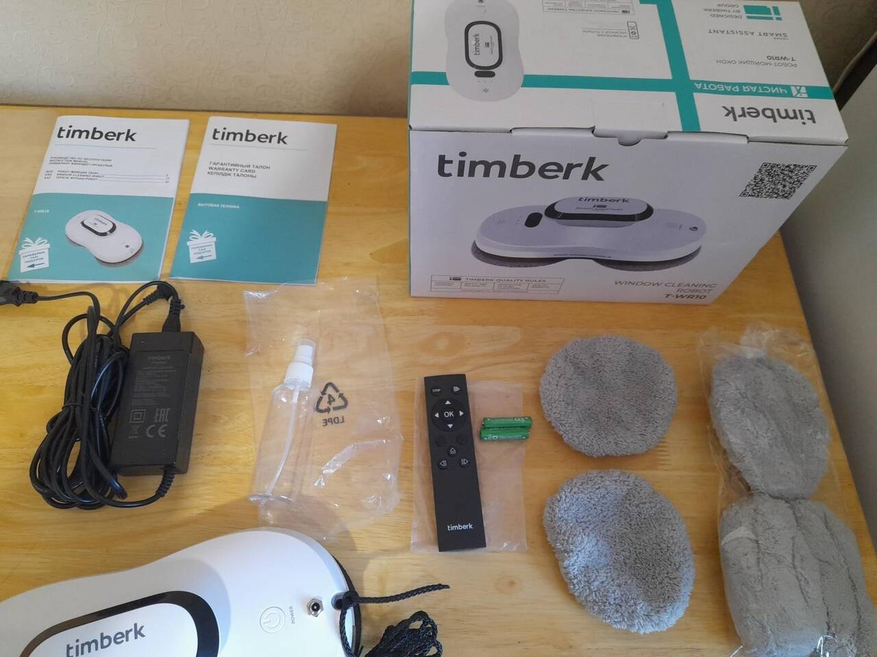 Робот мойки окон TIMBERK. T-WR10. Новый в Челябинске фото 3 Для дома и дачи Челябинск Робот мойки окон TIMBERK. T-WR10. Новый в Челябинске фото 3 Для дома и дачи Челябинск