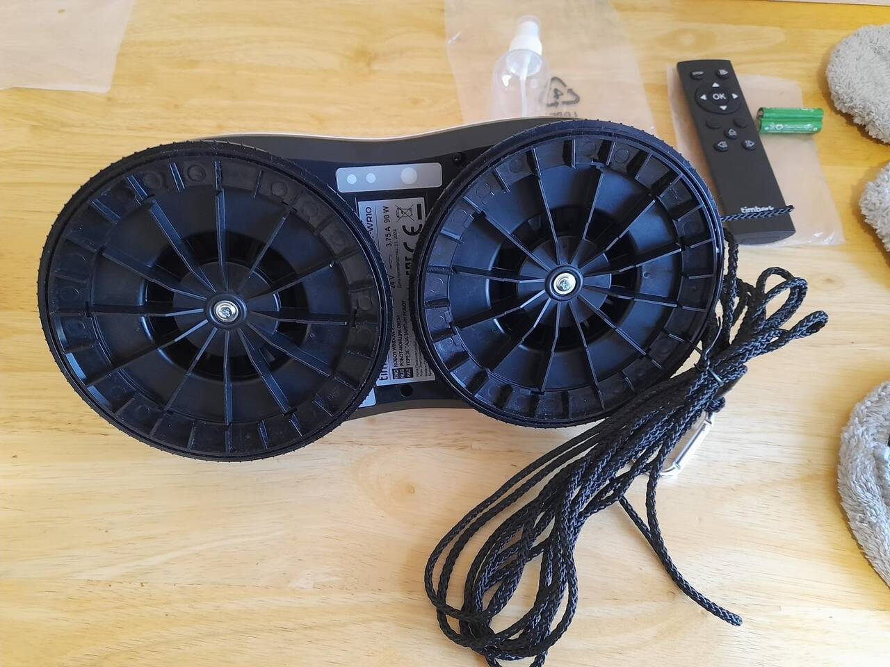 Робот мойки окон TIMBERK. T-WR10. Новый в Челябинске фото 7 Для дома и дачи Челябинск Робот мойки окон TIMBERK. T-WR10. Новый в Челябинске фото 7 Для дома и дачи Челябинск