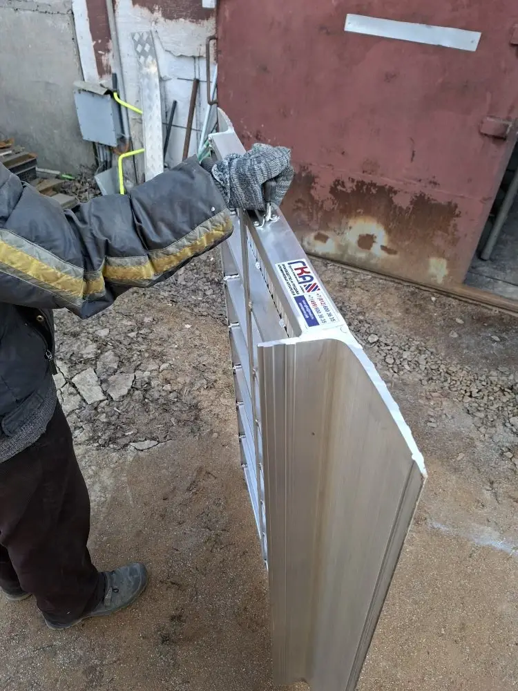 Мост перегрузочный для складской и прочей техники Мост перегрузочный для складской и прочей техники