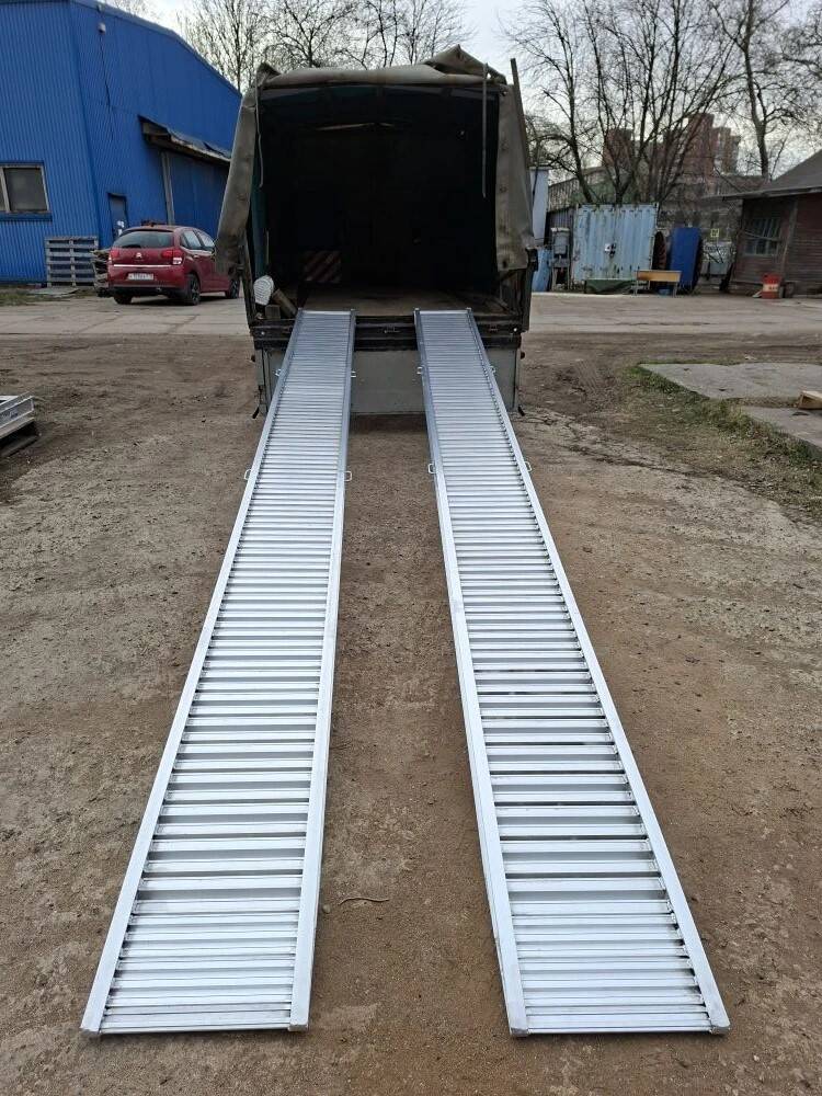 Аппарели алюминиевые ГКА 10.500.40.2/100   в Санкт-Петербурге фото 2 Транспорт Санкт-Петербург