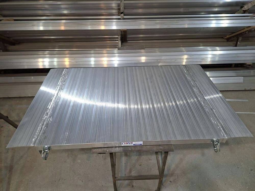 Мост перегрузочный для складской техники, рохли  в Санкт-Петербурге фото 3 Транспорт Санкт-Петербург