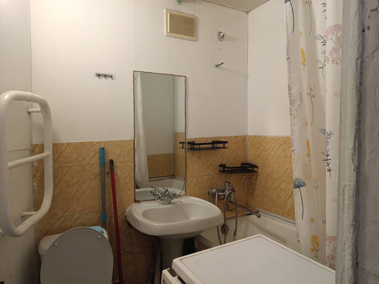 Севастополь. Сдам 1 к.квартиру длительно в Севастополе фото 3 Недвижимость Севастополь