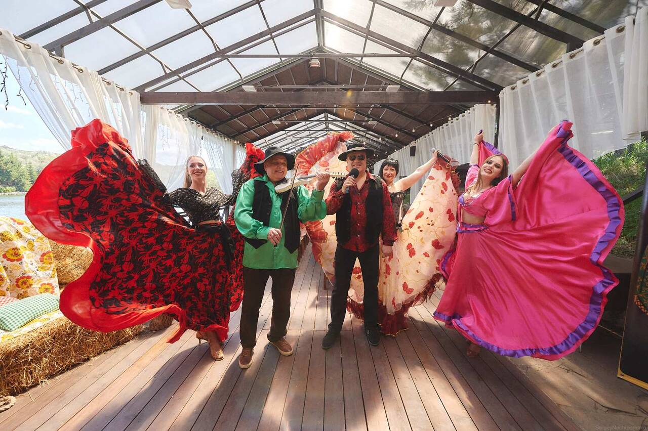 Цыгане на праздник в Симферополе фото 2 Услуги Симферополь