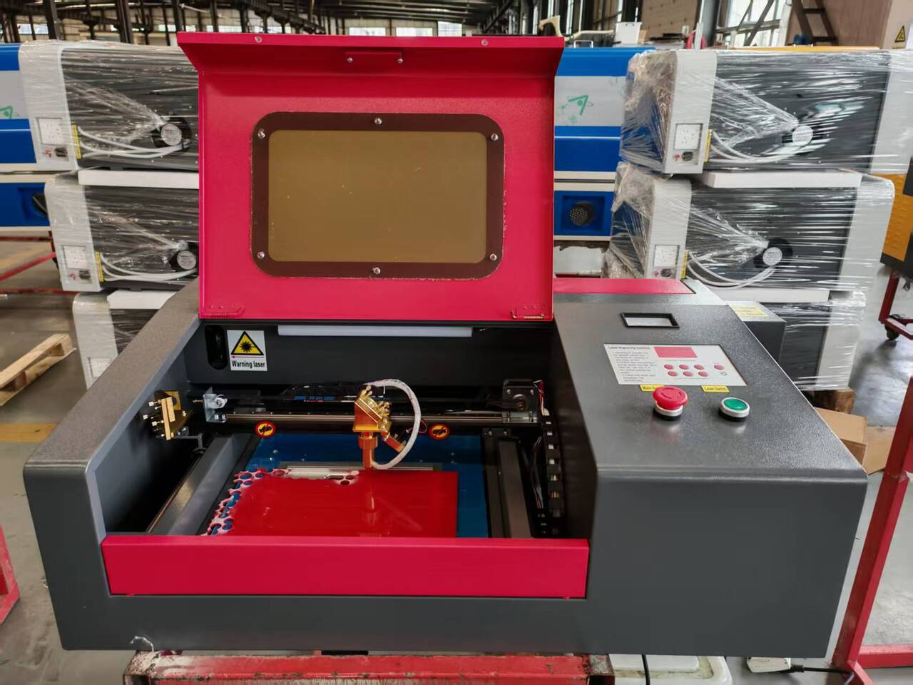 Лазерный со2 чпу станок Voiern 3020 новый, поле 30x20 см в Екатеринбурге фото 5 Бытовая электроника Екатеринбург
