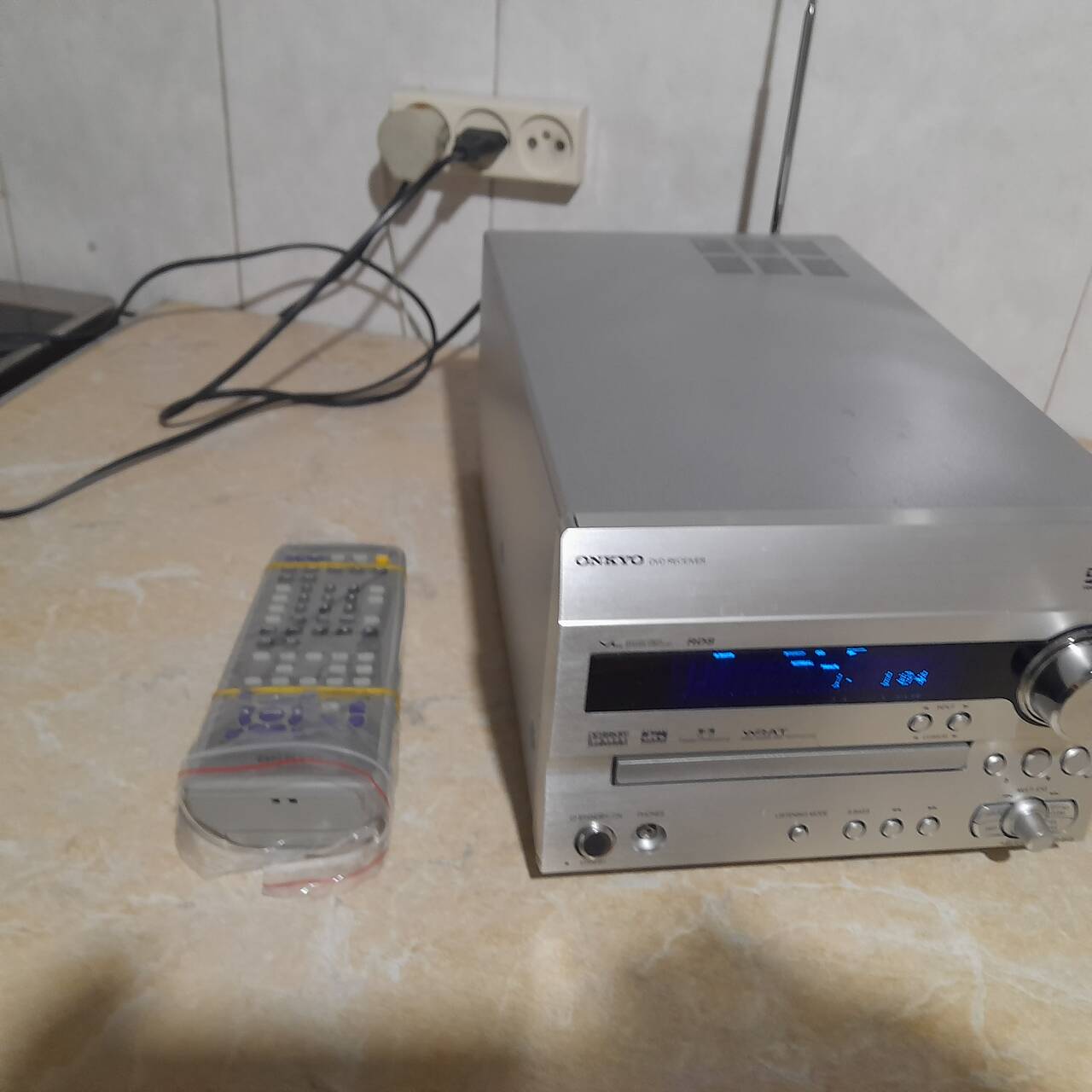 Музыкальный центр Onkyo DR-815   в Челябинске фото 3 Бытовая электроника Челябинск