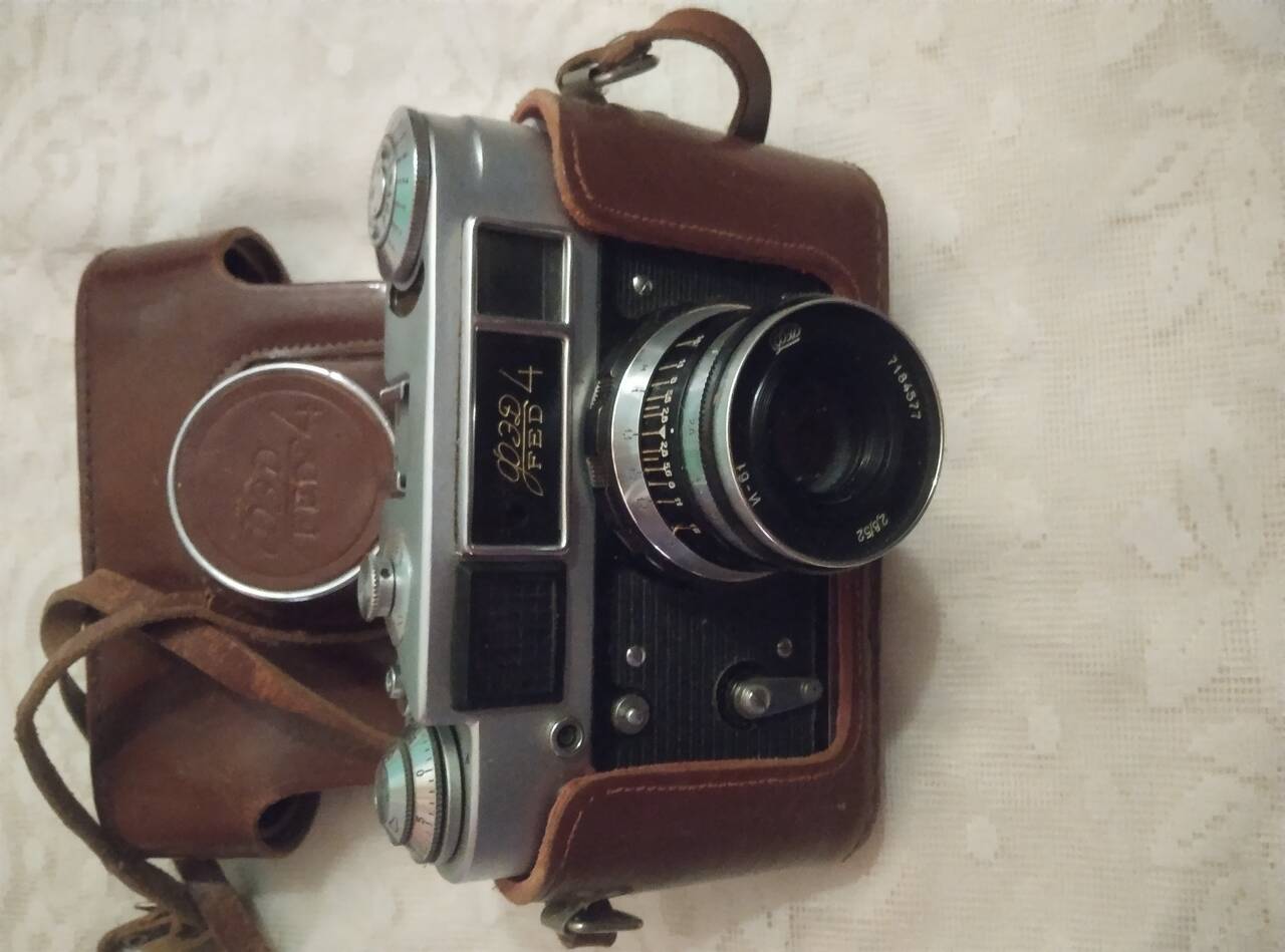 Продаю советские фотоаппараты