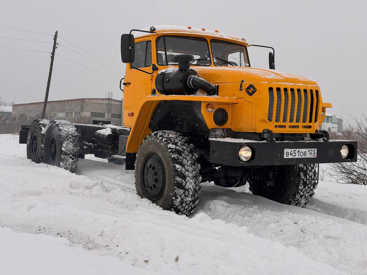 УРАЛ 4320 длиннобазовое шасси 6×6 2014 г  в Миассе фото 3 Транспорт Миасс