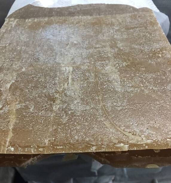 Защитный воск ЗВ-П ТУ 38.1011290-90 в Ростове-на-Дону фото 1 Для дома и дачи Ростов-на-Дону