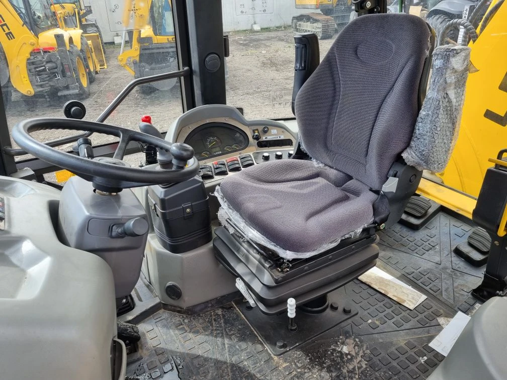 Продажа экскаватора- погрузчика SDLG (LGCE) B877F в Новокузнецке фото 7 Транспорт Новокузнецк