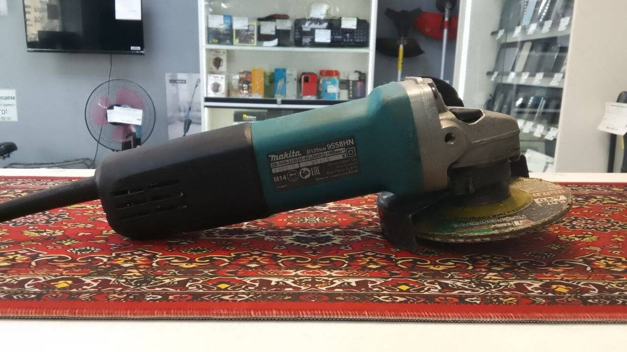 Болгарка Makita 9558HN в Ужуре фото 2 Услуги Ужур