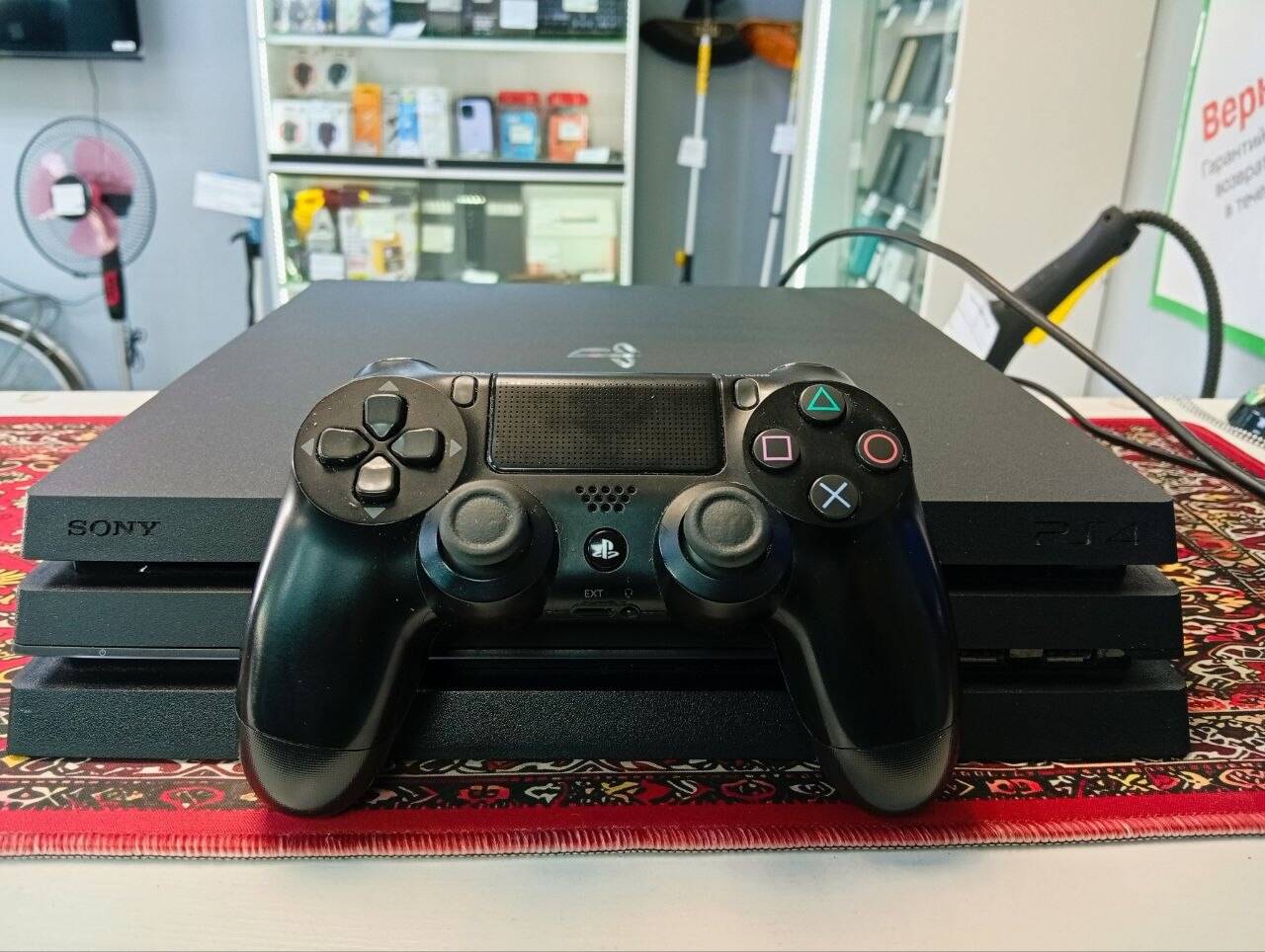 Консоль Игровая PS4 Pro 1000 Gb