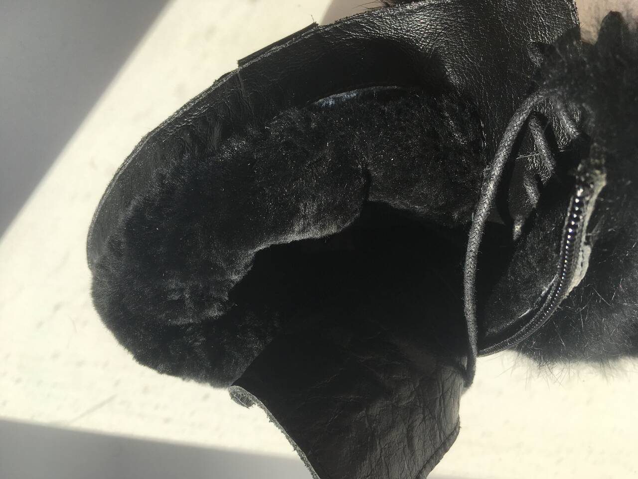 Ботинки новые мужские зима кожа черные 43 размер сапоги внутри овчина верх мех кролик принт дизайн д в Москве фото 5 Личные вещи Москва