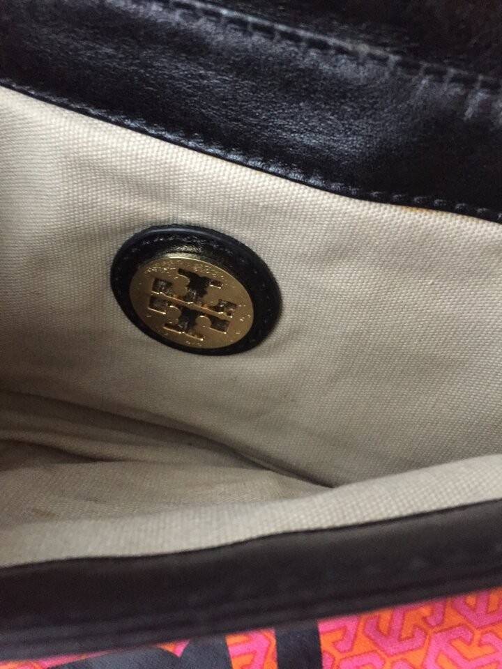 Клатч tory burch черный кожа сумка женская аксессуар оригинал кожаная бренд в Москве фото 4 Личные вещи Москва