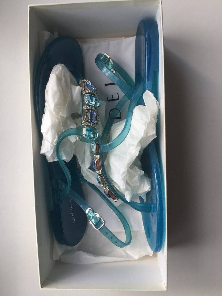 Сланцы сандалии новые casadei италия 39 размер голубые силикон стразы сваровски кристаллы swarovski в Москве фото 5 Личные вещи Москва