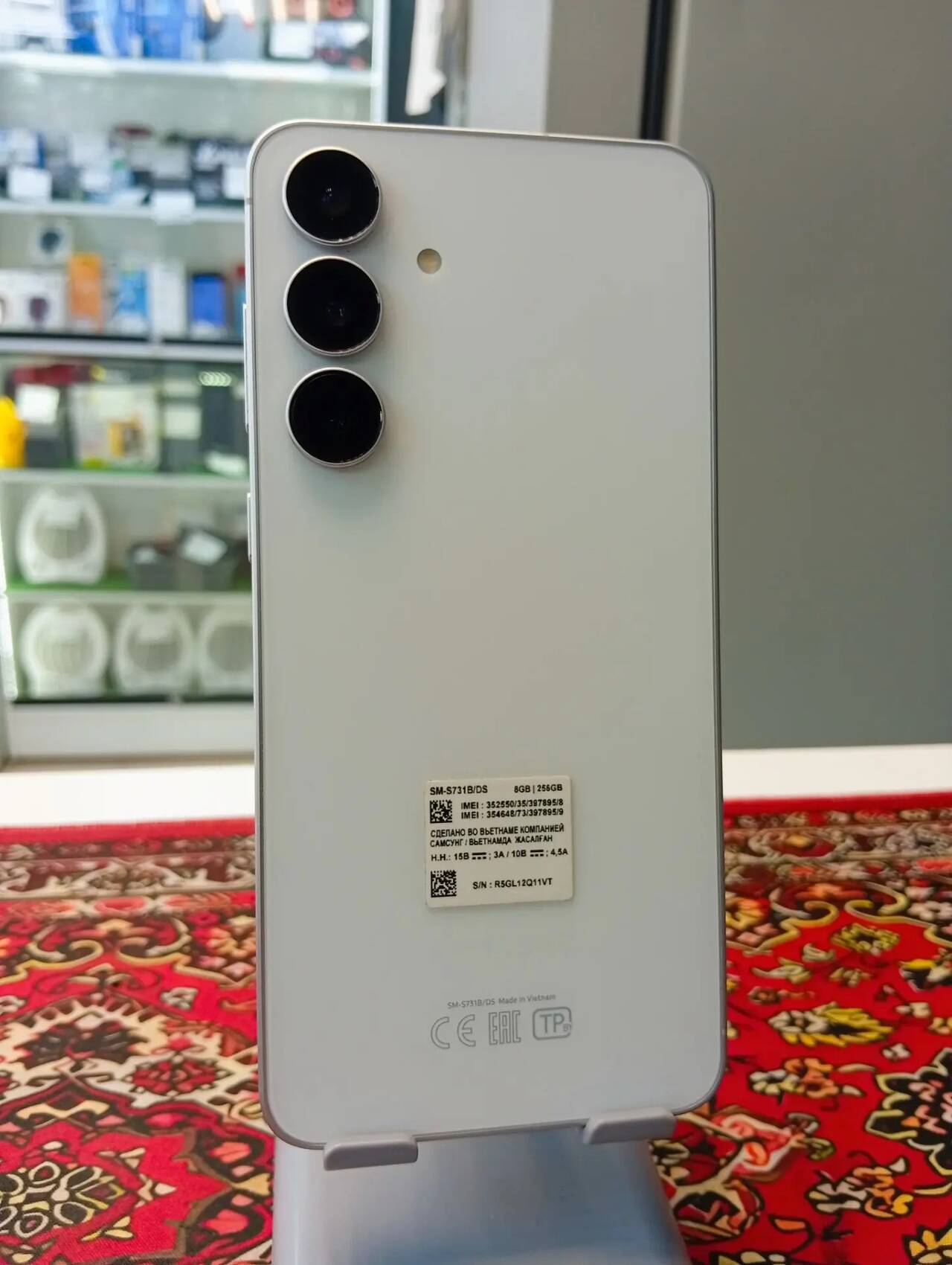 Смартфон Samsung Galaxy S25 FE 8\256 Gb в Ужуре фото 2 Бытовая электроника Ужур Смартфон Samsung Galaxy S25 FE 8\256 Gb в Ужуре фото 2 Бытовая электроника Ужур