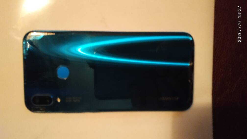 HUAWEI P20 Lite, 4/64 ГБ, 2 SIM в Москве фото 2 Бытовая электроника Москва
