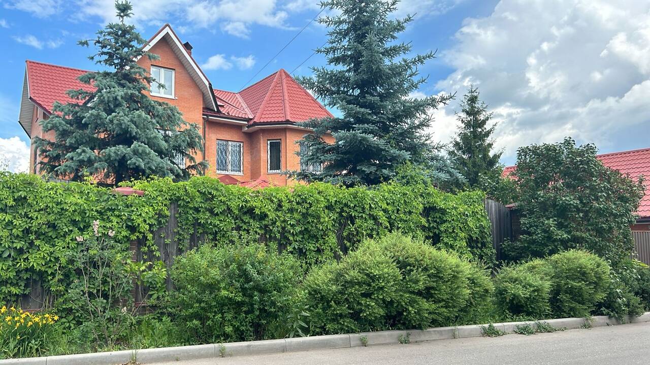 Продам дом 148,7 кв. м. и землю 19,27 соток Продам дом 148,7 кв. м. и землю 19,27 соток