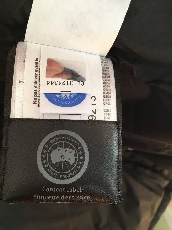 Куртка пуховик новый canada goose 46 м женская парка черная копия люкс в Москве фото 7 Личные вещи Москва