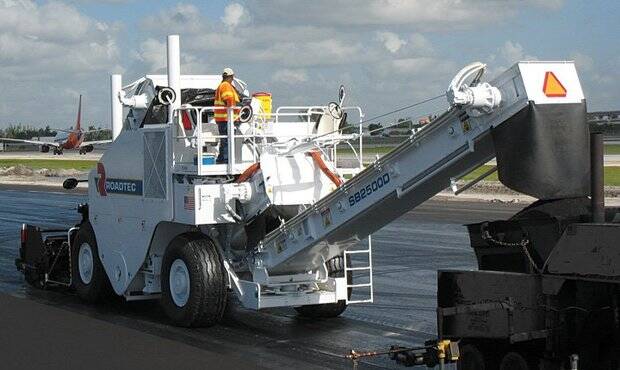 Аренда перегружателя асфальта (асфальтовой смеси) в Москве фото 1 Транспорт Москва
