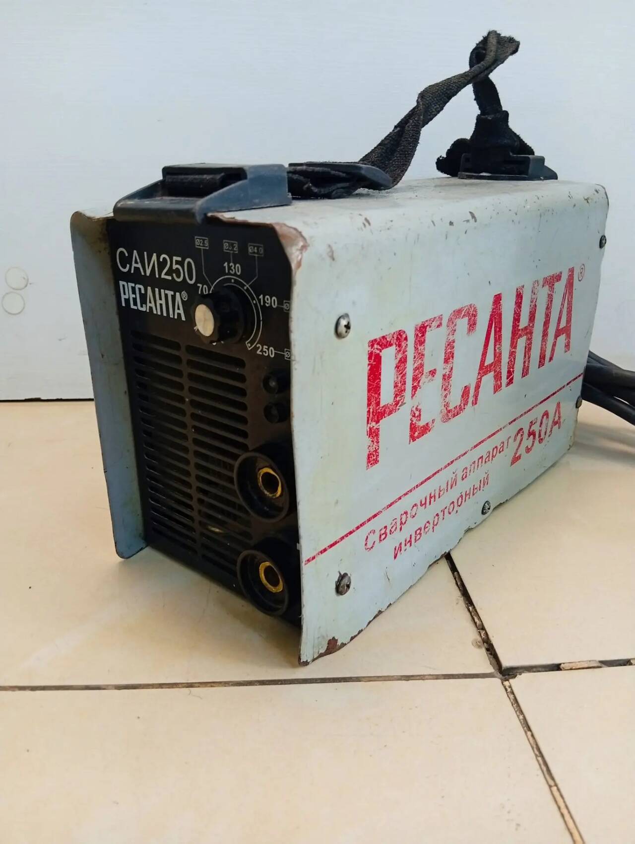 Сварочный Аппарат Ресанта САИ 250 Сварочный Аппарат Ресанта САИ 250